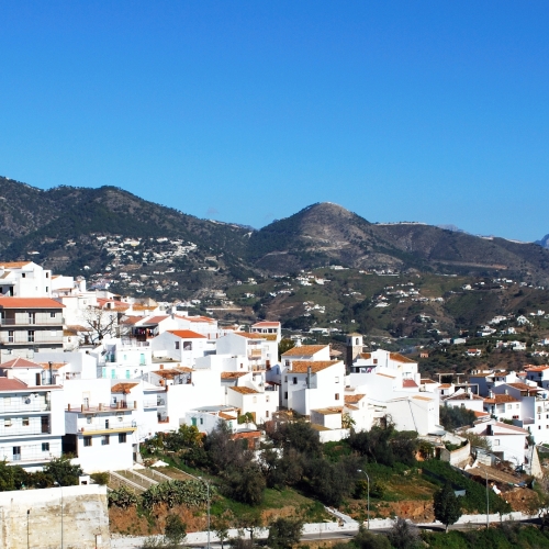 shutterstock 189859481 - Corumbela